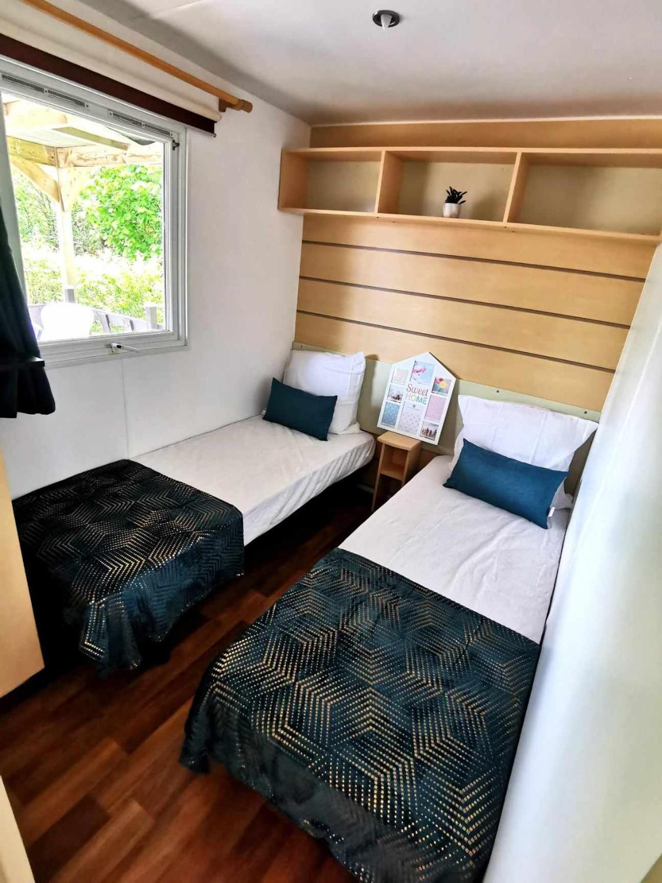 Hotel A Deux Pas Du Lac Ardres Zewnętrze zdjęcie